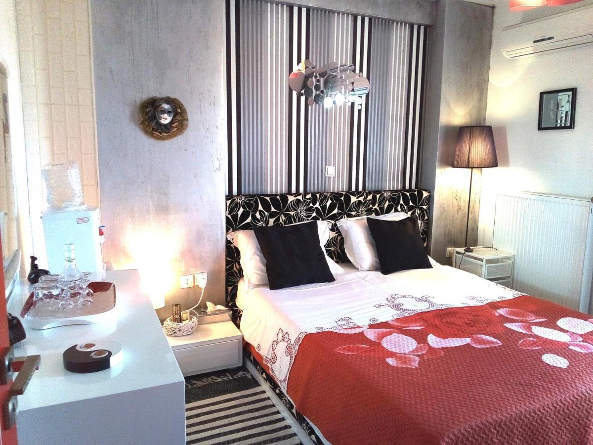 Апартаменти Greek Hospitality 2 Афіни Екстер'єр фото